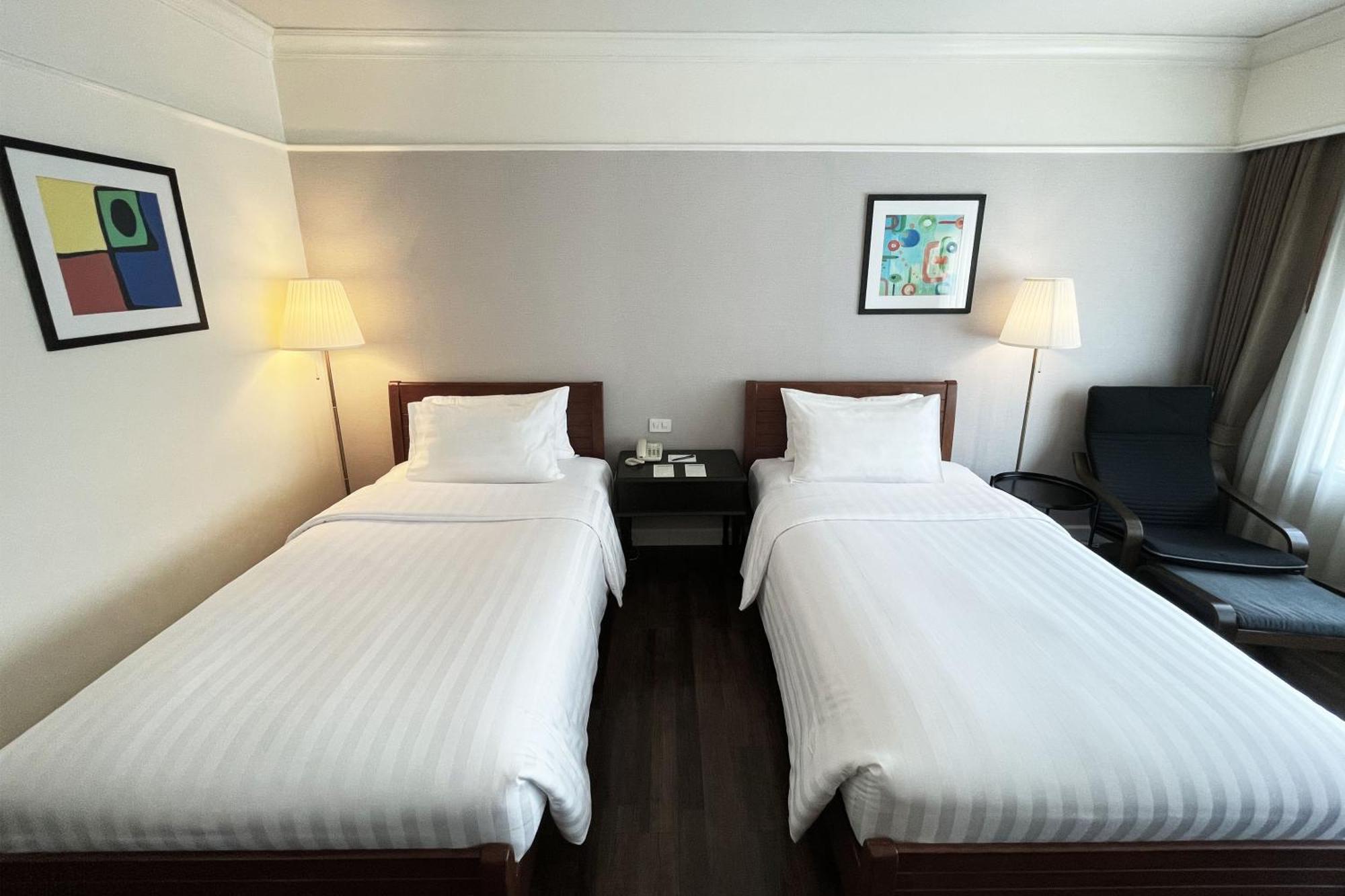 Le Siam Hotel Silom Bangkok By Pcl Exterior foto