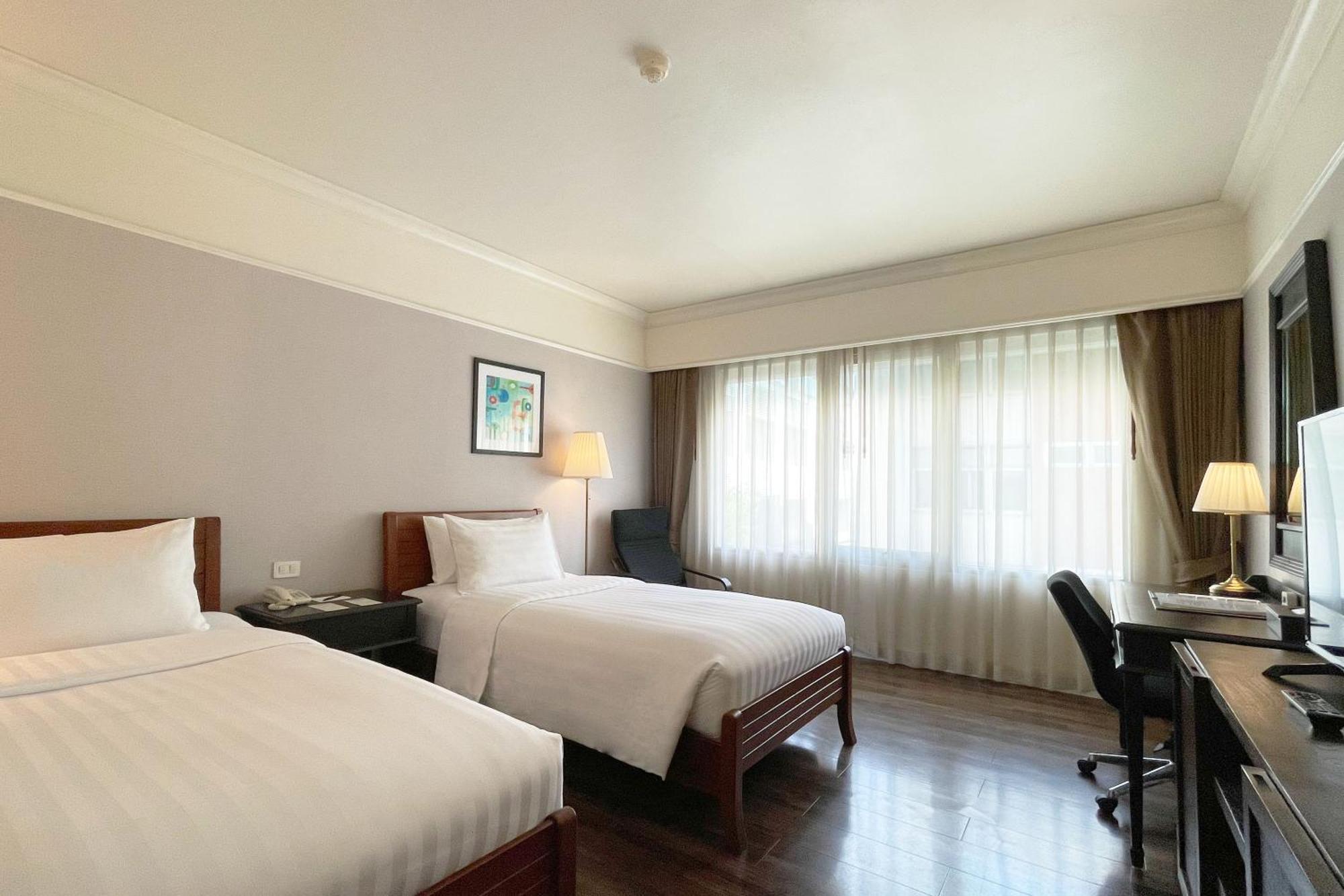 Le Siam Hotel Silom Bangkok By Pcl Exterior foto
